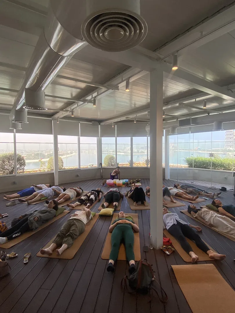 Floating Neuroacoustic Reset rooftop sound bath in Dubai